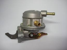BOMBA COMBUSTIBLE PERKINS 3-152 s/vaso C-18206